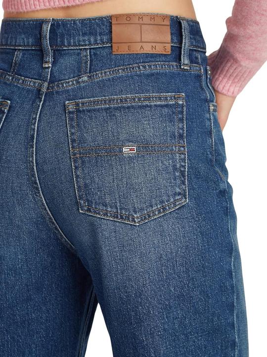 Actual product image Tommy Hilfiger Tapered Mom Jean (W32/L28)