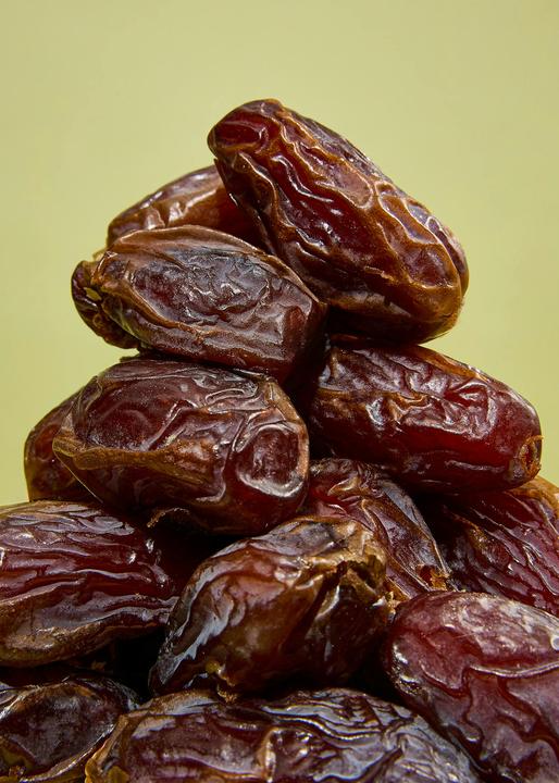 Produktbild KoRo Medjool Datteln mit Stein (5000 g)