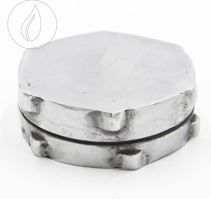 Black Leaf Aluminium Grinder