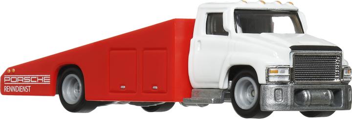 Actual product image Hot Wheels Car Culture: Team Transport '66 Porsche 906 Carrera 6 & Carry On