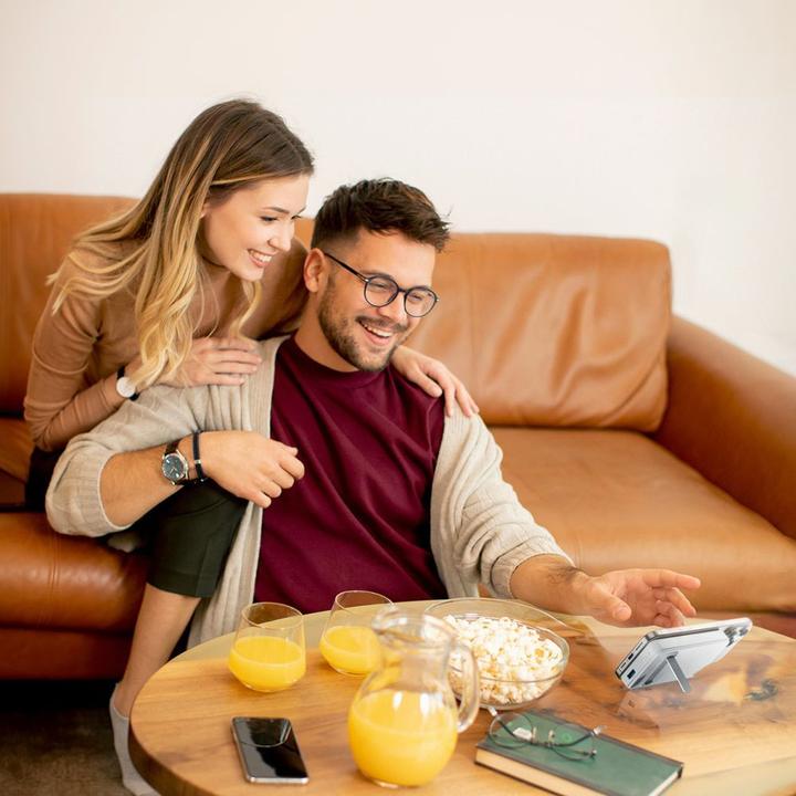 Produktbild Wozinsky Powerbank WLWP-10KA0Y3WS 22,5W PD Qi2 10000 mAh, mit Ständer, 1x USB-A, 1x USB-C - weiss (10000 mAh, 22.50 W, 37 Wh)