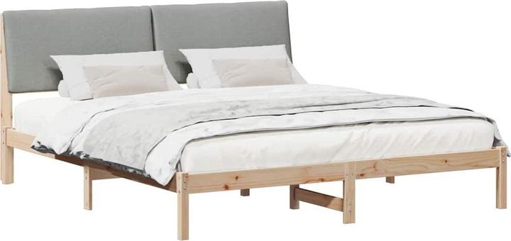 Marron et gris clair