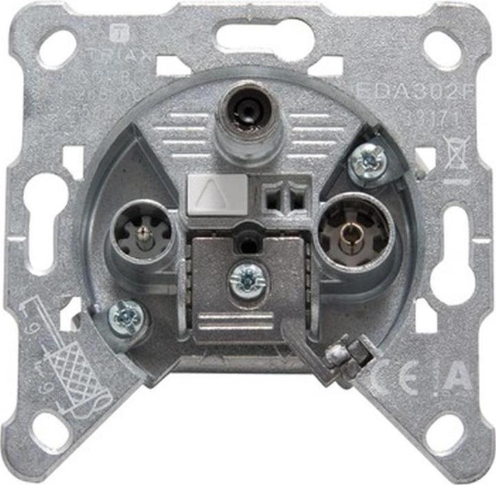 Actual product image Triax EDA 302 F Output (Plug socket)