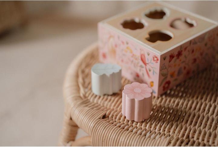 Actual product image Little Dutch Fairy Garden FSC moulding game