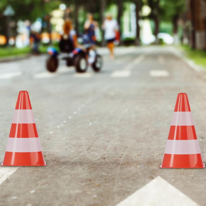 Actual product image Relaxdays 10x pylons