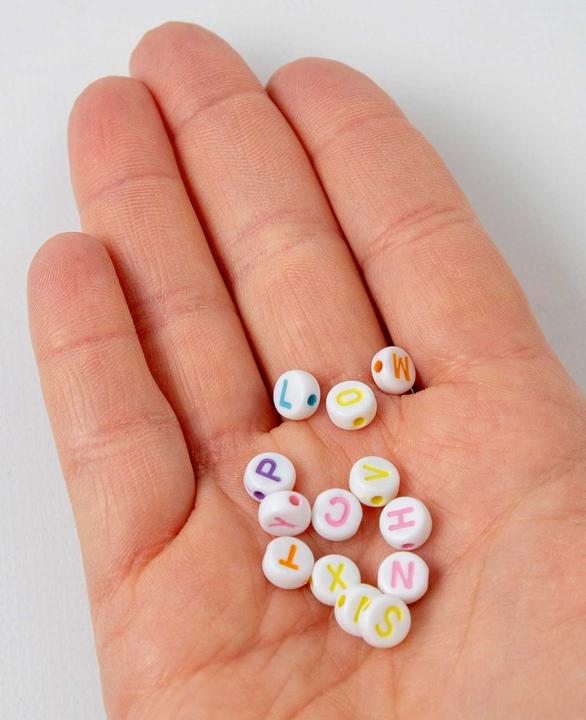 Immagine prodotto I Am Creative Schmuckperlen – Buchstaben rund