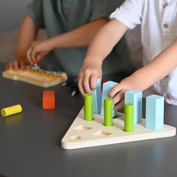Actual product image Intellectiki 3D Geometric Shapes