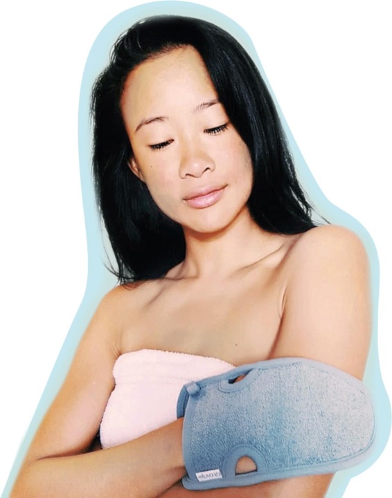 Actual product image Glov skin smoothing