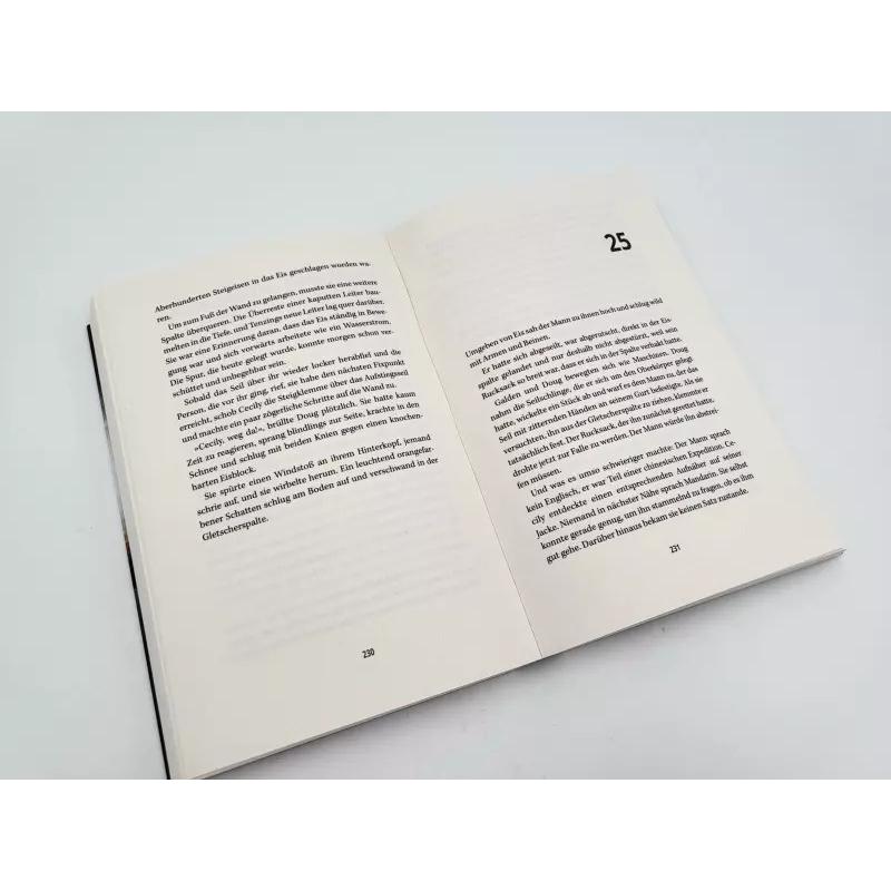 Thumbnail - Der Aufstieg – In eisiger Höhe wartet der Tod, Belletristik von Amy McCulloch, Leena Flegler