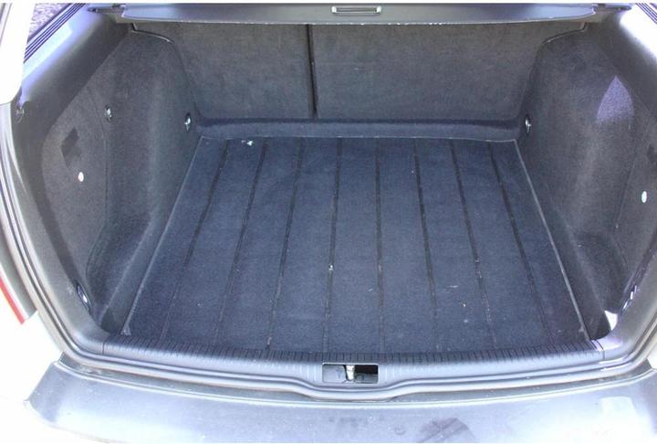 Actual product image Aristar Trunk tray for VW Golf 4 Estate from 1999 to 2006 (recessed loading area)