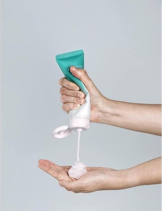 Actual product image Mizon Cicaluronic low ph cleansing foam (50 ml)