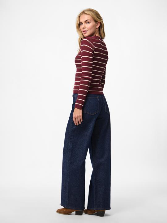 Actual product image Pieces Pcmira New Ls O-Neck Knit Noos Bc (S)