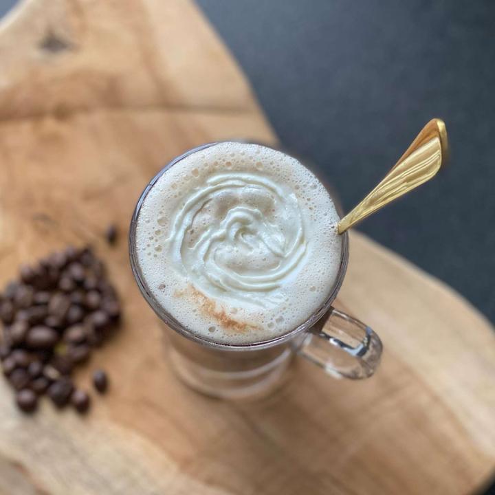 Actual product image Intirilife Eislöffel mit langem Stiel für Dessert Kaffee (6 pcs., Scoops)