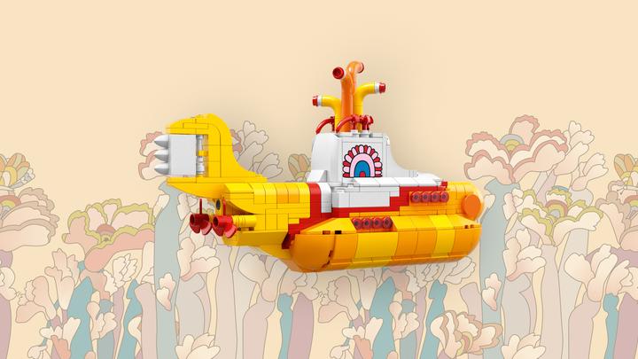 Actual product image LEGO Ideas Yellow Submarine (21306, LEGO Rare Sets, LEGO Ideas)