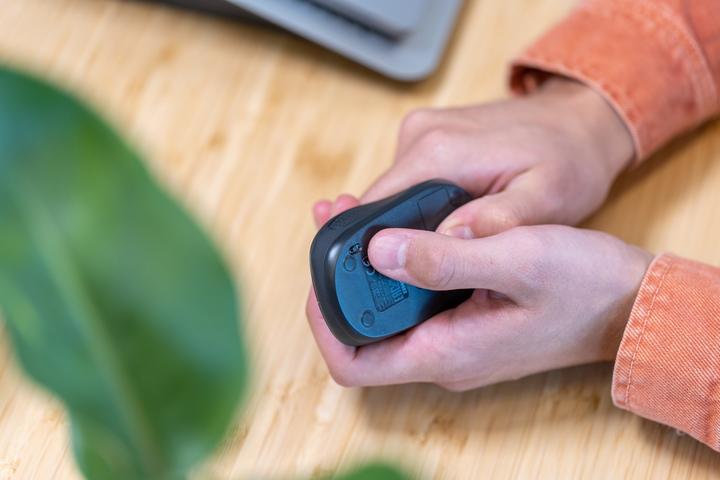 Actual product image Trust Primo Wireless Mouse Matt Blue (Wireless)