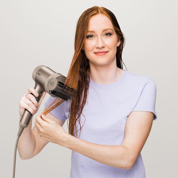 Image du produit Shark STYLE iQ Sèche-cheveux & Styler 3-en-1, brosse de coiffage, concentrateur (1600 W)