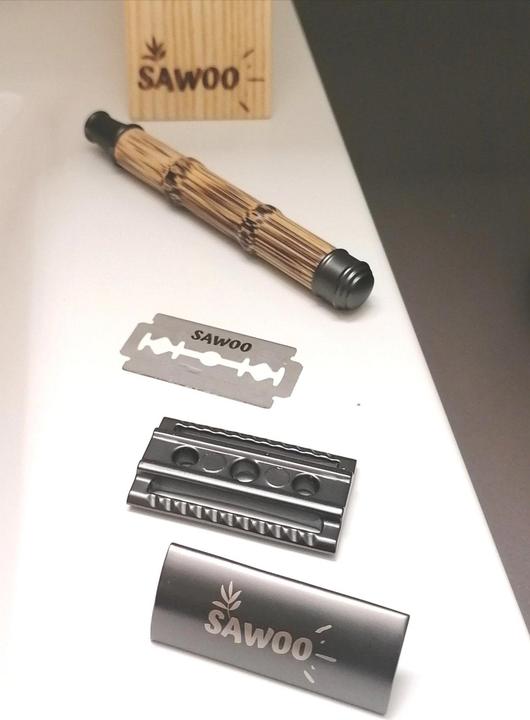 Immagine prodotto Sawoo Rasoio di bambù in ottone e legno di bambù con 10 lamette incluse