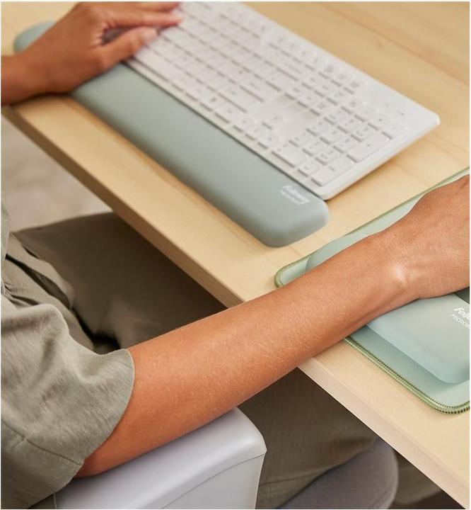 Actual product image Fellowes Breyta salbei Tastatur-Handgelenkauflage 47 cm