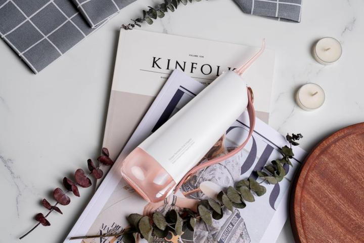 Actual product image Oclean W10