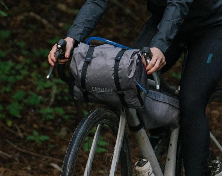 Immagine prodotto Camelbak Pacchetto manubrio M.U.L.E. 12 (12 l, Borsa manubrio)