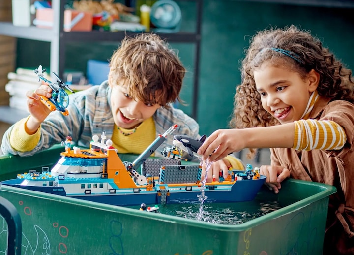 Produktbild LEGO Arktis-Forschungsschiff (60368, LEGO City)