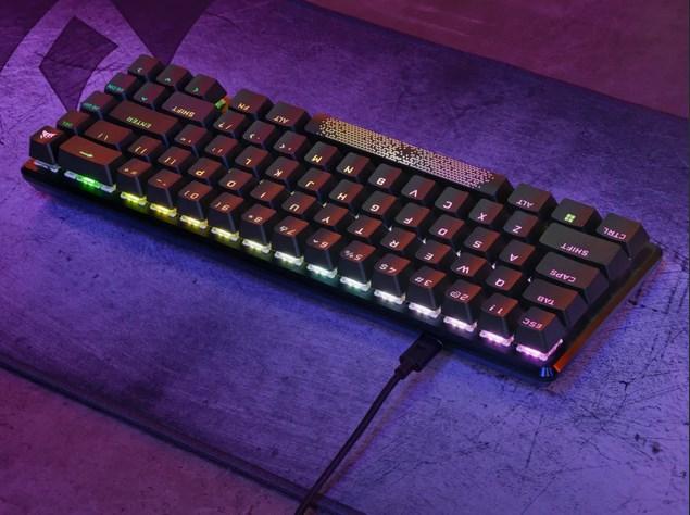 Actual product image Corsair K65 Pro Mini (DE, Cable)