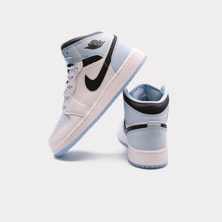 Produktbild Nike Air Jordan 1 (38.5)