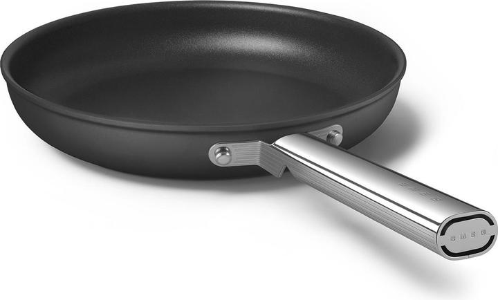 Actual product image Smeg CKFF2801BLM Frying pan Ø 28 cm, black (Frying pan, Aluminium, Stainless steel, 28 x 8.80 cm)