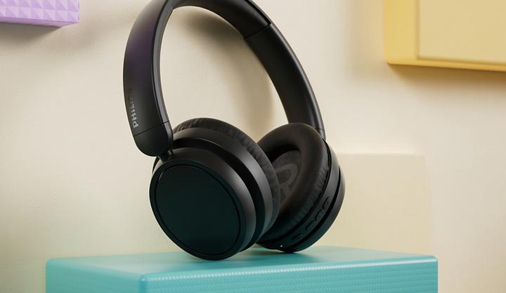 Actual product image Philips 5000, Black (65 h, Wireless)