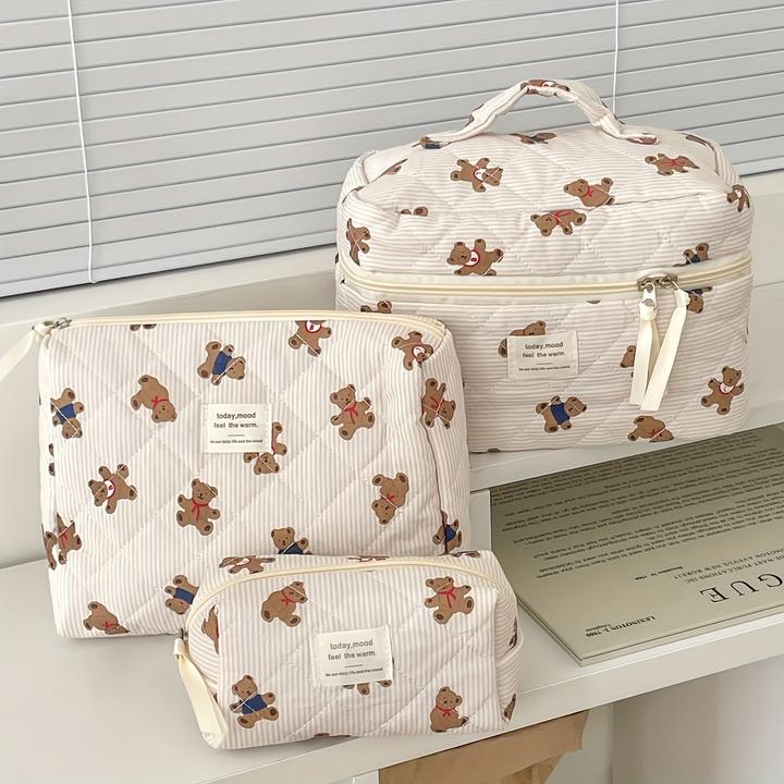 Only-Bags.Store Accogliente borsa per cosmetici con orsetto trapuntato - perfetta per i viaggi o la scuola - morbida