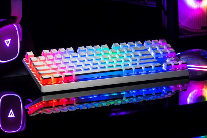 Immagine prodotto Modecom VOLCANO LANPARTY RGB Pudding mechanická herní klávesnice (OUTEMU Brown), LED podsvícení, US (US, Cablato)