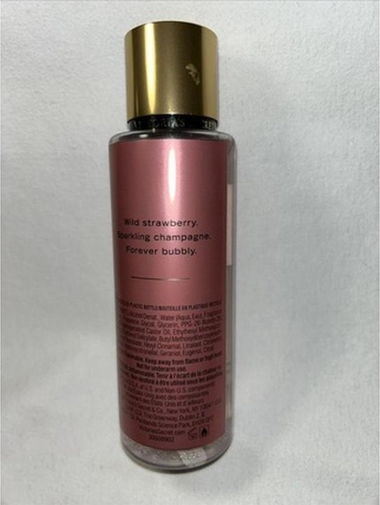Produktbild Victoria's Secret Strawberries & Champagne Fragrance Mist Body Spray Strawberry (236 ml, Body Mist)