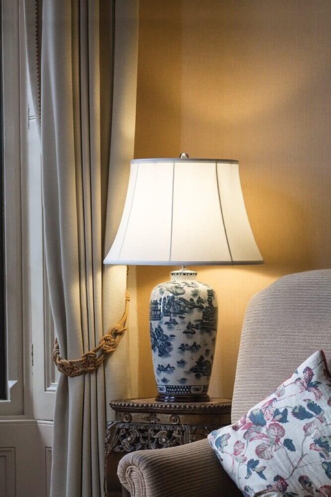 Actual product image Elstead Lighting Blue Ginger Jar Table Lamp E27 Blue White, Made in UK (E27)