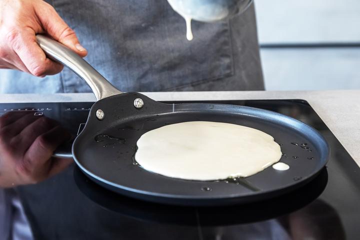 Produktbild Master Class Crêpespfanne (Crêpe Pfanne, Edelstahl, 24 x 8 cm)