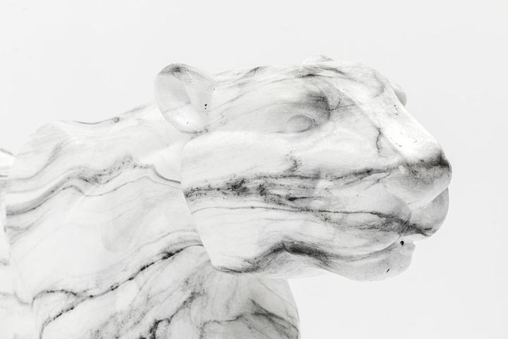 Actual product image Kare Design Deco Object Leopard Marble 129cm