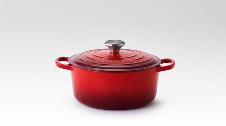 Produktbild Le Creuset Signature (24 cm, Bräter + Schmortopf, Gusseisen)