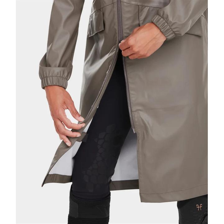 Actual product image Horse Pilot Raintech (XS)