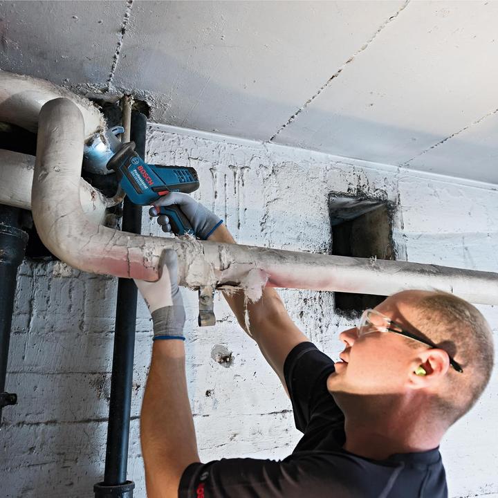 Produktbild Bosch Professional GSA 18V-LI C