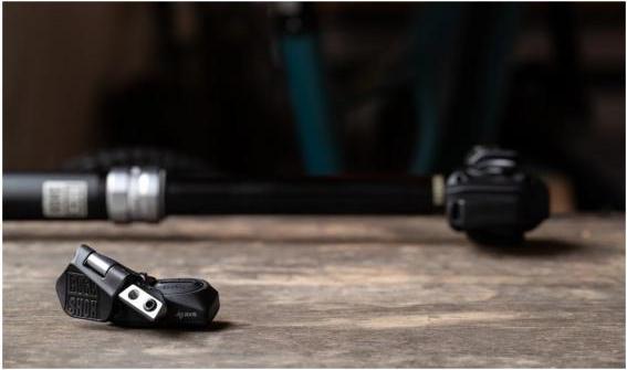 Actual product image RockShox Reverb AXS Controller