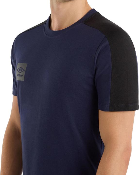 Image du produit Umbro - T-shirt TERRACE - Homme (S)