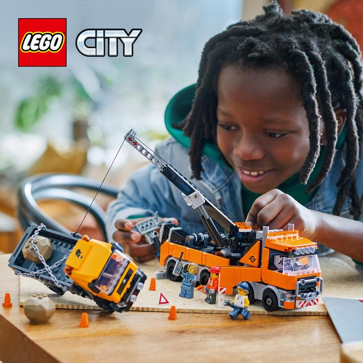 Produktbild LEGO Schwerlast-Abschleppwagen mit Kran (LEGO City)