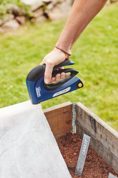 Actual product image Rapid ALU610 hand tacker