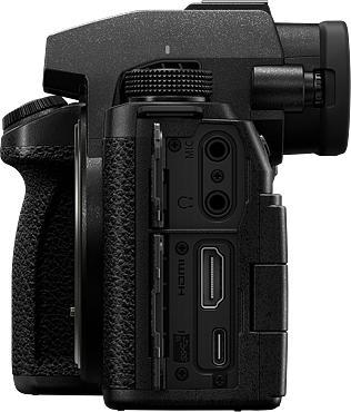 Produktbild Panasonic DC-S5 II + S 20-60mm f3,5-5,6 + S 50mm f1,8 Bulk (24.20 Mpx, Vollformat)