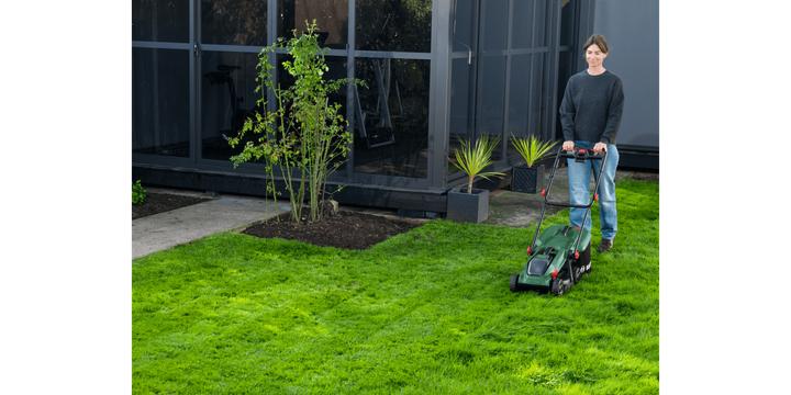 Image du produit Bosch Home & Garden Rotak 18V-32 Set (Fonctionnement sur batterie)