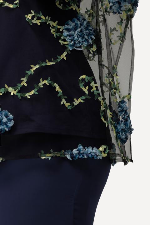 Immagine prodotto Ulla Popken Blusa a doppio strato con fiori ricamati, scollo a girocollo e mezze maniche (54)