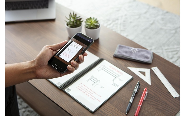 Image du produit Rocketbook Carnet de notes Core Smart (A5, Pointillés, Couverture rigide)