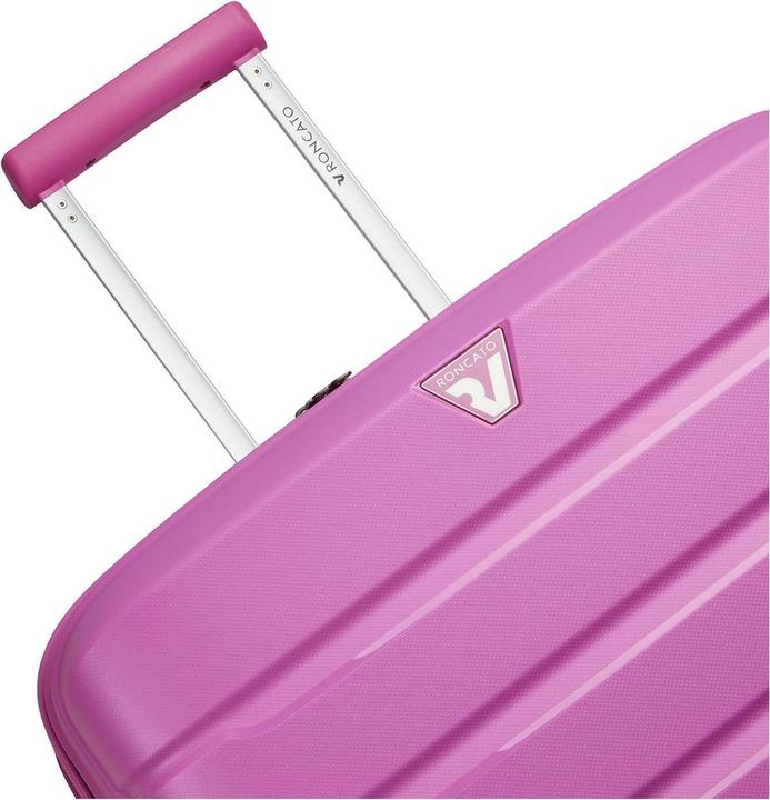 Actual product image Roncato B-Flying 4-wheel cabin trolley 55 cm with stretch fold (47 l)