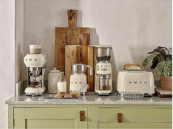 Immagine prodotto Smeg Stile retrò anni '50 (Spina UE, 60 cl)