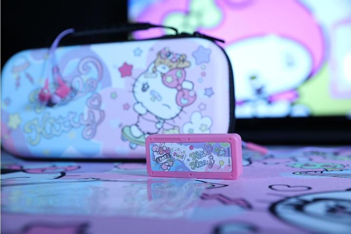 Actual product image Konix Hello Kitty Starter Kit (Switch, Switch OLED)