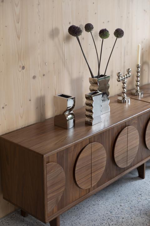 Image du produit Zuiver Buffet Groove 3 portes Walnut (120 x 40 x 58 cm)
